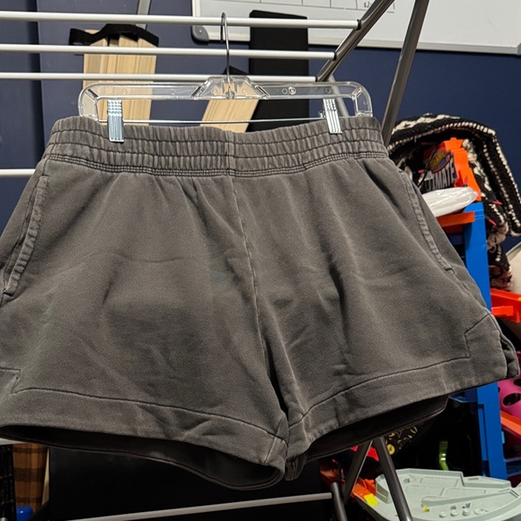 Aerie High Waist Charcoal Shorts Distressed Broken in Women’s Large AE - Picture 1 of 5